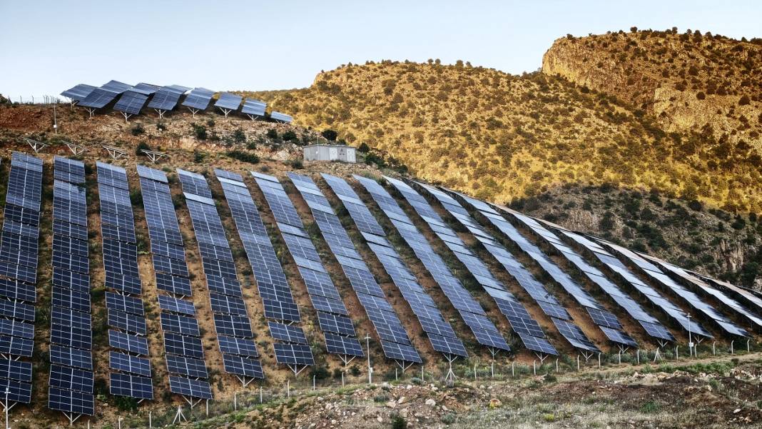 Bu baraj harıl harıl çalışıyor! Konya'ya içme, sulama suyu ve elektrik veriyor 2